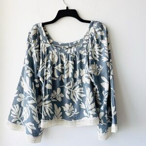 Christian Siriano Top Blue White Floral Bell Sleeve Linen Women M Boho Resort